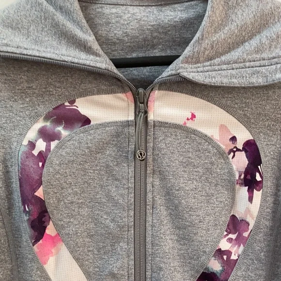 Lululemon In Stride Long Jacket - Picture 3 of 6